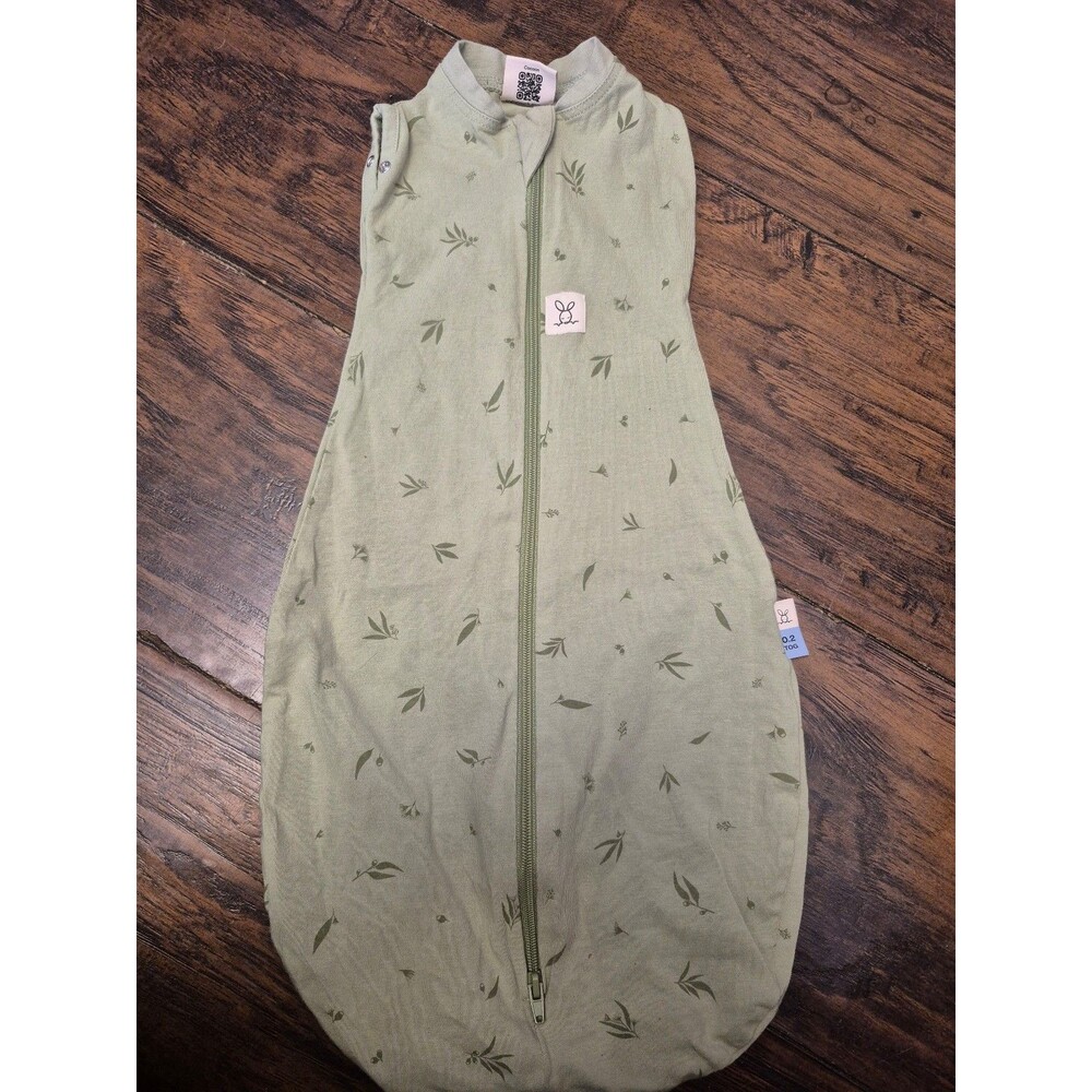 Ergo pouch 0.2 tog dize 0-3 months sleep sack with leaf pattern